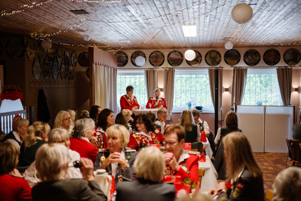 #Ashausen #SV-Ashausen #Schuetzenverein_Ashausen #Schützenverein Ashausen @Ashausen @Schützenverein Ashausen @Blasrohr #Blasrohr #Blasrohrsport #Pokalschiessen #Damenjubiläum #50 Jahre Damenabteilung