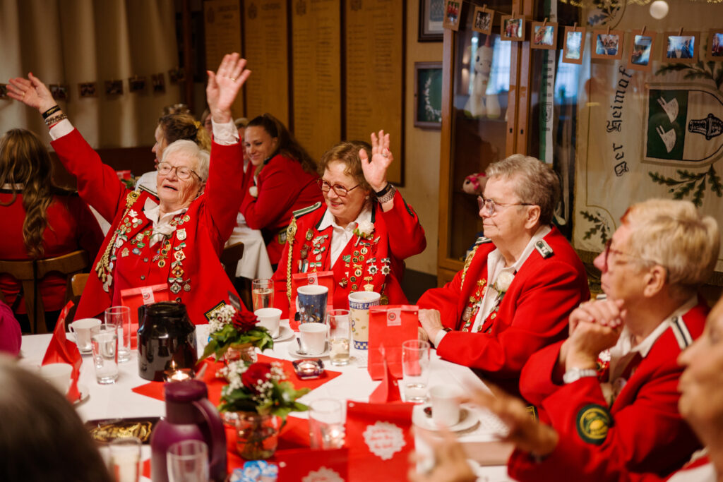 #Ashausen #SV-Ashausen #Schuetzenverein_Ashausen #Schützenverein Ashausen @Ashausen @Schützenverein Ashausen @Blasrohr #Blasrohr #Blasrohrsport #Pokalschiessen #Damenjubiläum #50 Jahre Damenabteilung