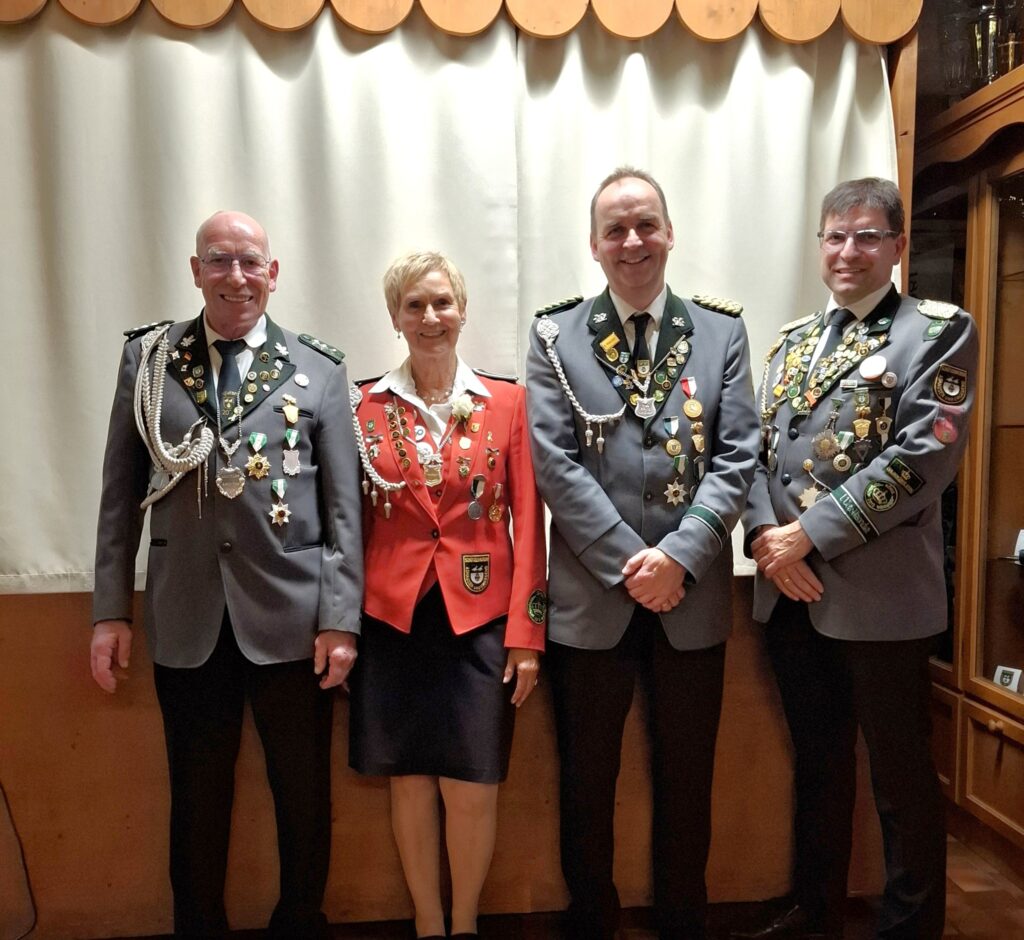 #Ashausen #SV-Ashausen #Schuetzenverein_Ashausen #Schützenverein Ashausen @Ashausen @Schützenverein Ashausen @Blasrohr #Blasrohr #Blasrohrsport #Pokalschiessen #Damenjubiläum #50 Jahre Damenabteilung